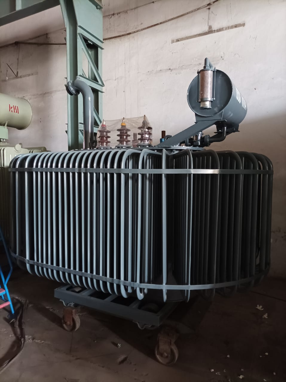 Step-up and step-down power and oil distribution transformers — comparison of types and applications at TransfoLine Pakistan